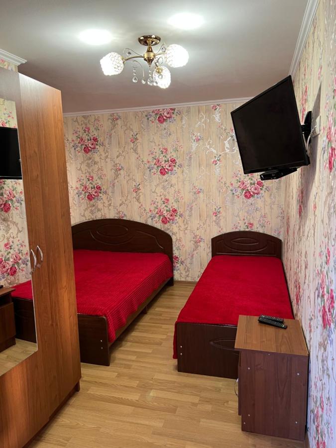 Гостевой Дом Анна Hotel Gagra Exterior foto